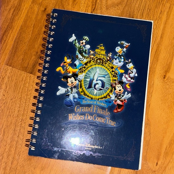 Disney | Office | Brand New Disney Tokyo Disney Sea Spiral Notebook ...